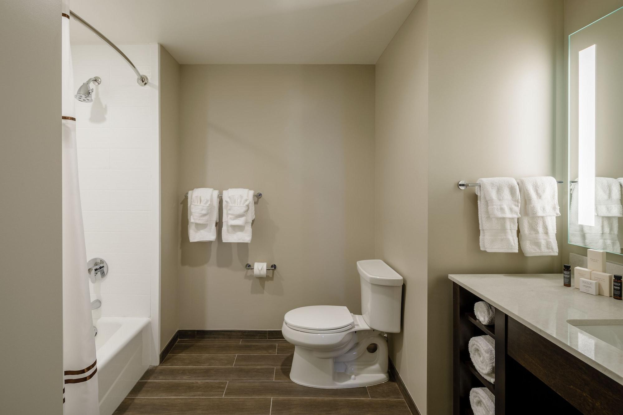 Hotel Madison & Shenandoah Conference Ctr. Harrisonburg Buitenkant foto